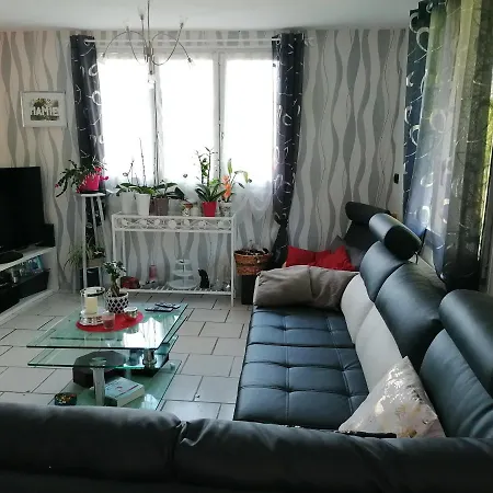 Дом отдыха A Balaives Et Butz *