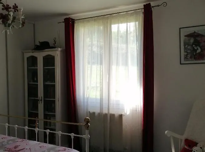 Hébergement de vacances à Balaives Et Butz